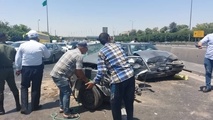 2 فوتی در برخورد خودرو ۲۰۶ با تریلی 