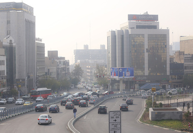 هوای تهران کمی پاک شد