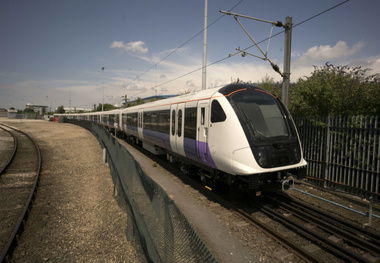 Aecom to invest in Heathrow Airport rail link project