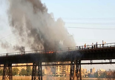 
قدیمی‌ترین پل اهواز چرا آتش گرفت؟
