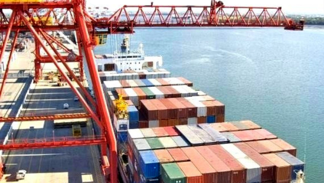 China's weekly export container shipping index down 1.9 pct