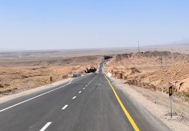 بهسازی ۴۲ کیلومتر از محور شیراز–سروستان در حال اجرا