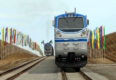 ایرانگردی گردشگران اروپایی٬ آمریکایی و استرلیایی با قطار