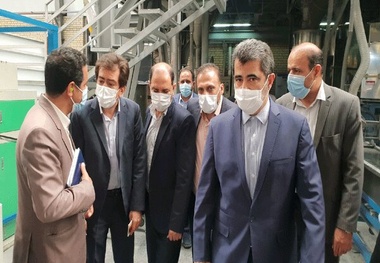 خوداتکایی در تولید قطعات، اولویت صنایع تولیدی کشور باشد