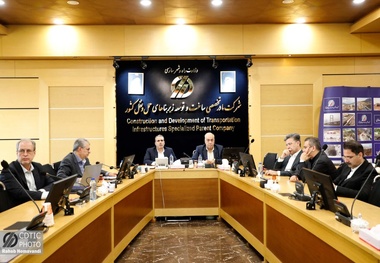 توسعه کریدورهای حمل ونقلی، محور ارتقای جایگاه اقتصادی ایران در منطقه 
