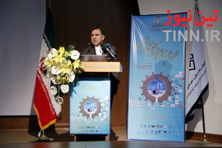 نشست هم اندیشی تشکل های حرفه ای با حضور وزیر راه و شهرسازی