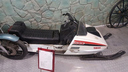 Snowmobile_Yamaha 433