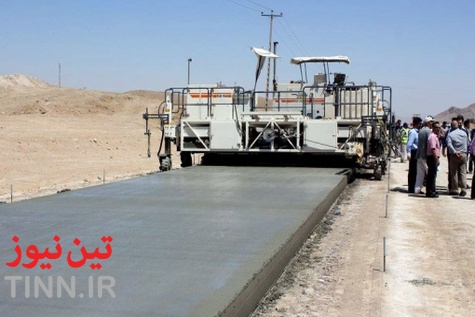 گزارش تصویری / اجرای اولین روسازی بتنی کشور در خراسان جنوبی