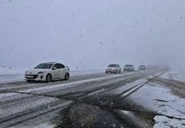  ​جاده‌های همدان برفی است 