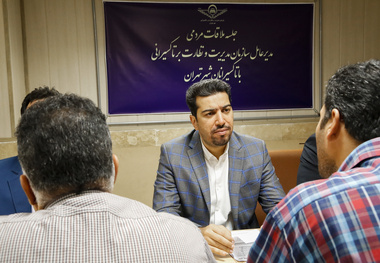 ملاقات مدیرعامل سازمان تاکسیرانی با تاکسیرانان