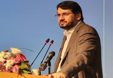 باید مرتب به فکر ابتکار در خدمت رسانی های جدید بود