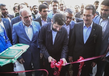 راه‌اندازی قطار شهری اهواز هم‌زمان با هفته دولت

