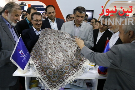 رونمایی محمد اسلامی از نشریه قطار