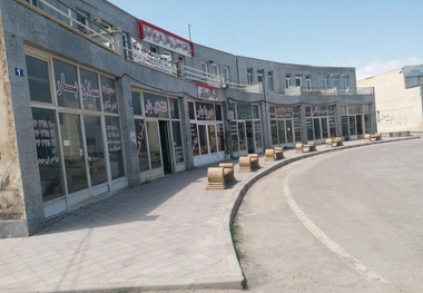 در پایانه بار اردبیل اثری از حمام و استراحتگاه نیست + فیلم