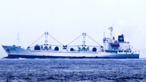 World’s first LNG-fuelled reefer carrier to be built
