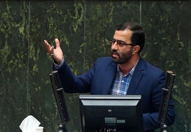 نماینده بروجرد خواستار تعیین تکلیف راه آهن این منطقه شد