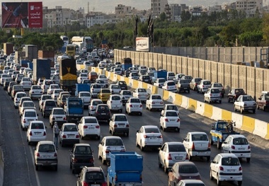 ترافیک سنگین در آزادراه های منتهی به تهران / پردیس، قزوین و ساوه در صدر