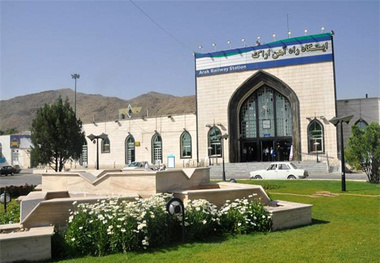 بررسی روند آماده سازی زیرساخت های راه آهن برای اربعین