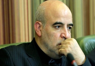 باید به موضوع تاکسی‌های آنلاین وارد شویم