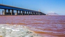 مرحله نخست رهاسازی آب از سد دریک به دریاچه ارومیه آغاز شد