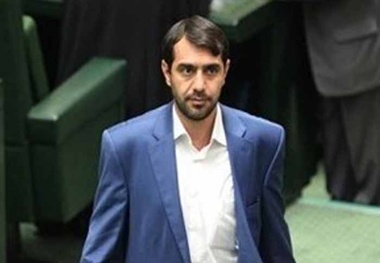  از 47 هزار میلیارد منابع مسکن مهر تنها 7500 میلیارد تومان در اختیار آقای آخوندی قرار گرفت
