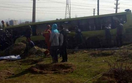 واژگونی اتوبوس در علوم تحقیقات