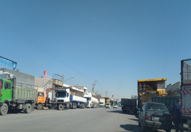 اطلاعیه مهم در مورد بارگیری کالا از پایانه بار امیرکبیر اصفهان/ رانندگان کامیون مانع سودجویی برخی شرکت های حمل و نقل شوند