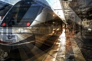 CRRC Presents 400 km/h CR450 EMU at the 8th CIIE