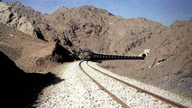 رشد ۴۸درصدی حمل زغال‌سنگ در راه‌آهن شرق
