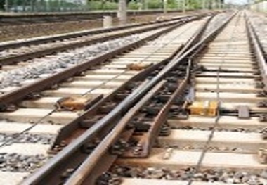 راه آهن لرستان از ریل 