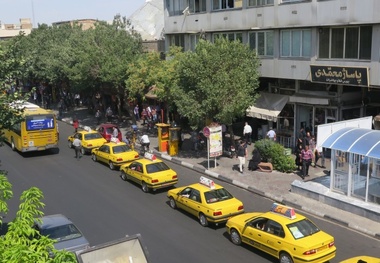 تعویض تنها ۱۰۰ دستگاه از ۳ هزار و ۵۰۰ تاکسی فرسوده تبریز