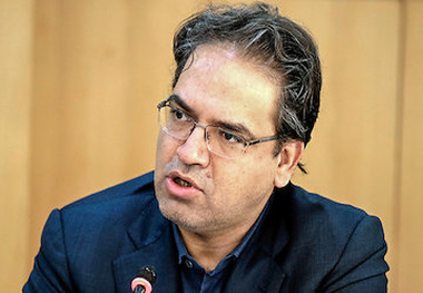 انتقال ایستگاه راه‌آهن همدان به داخل شهر کارشناسی شود