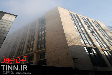 تخلیه ساختمان وزارت نیرو در پی آتش سوزی
