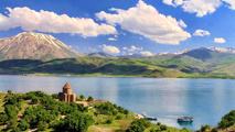  چرایی هجوم گردشگران ایرانی به وان ترکیه 