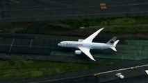 Air Canada Boeing 788 Turns off Runway into Dead End