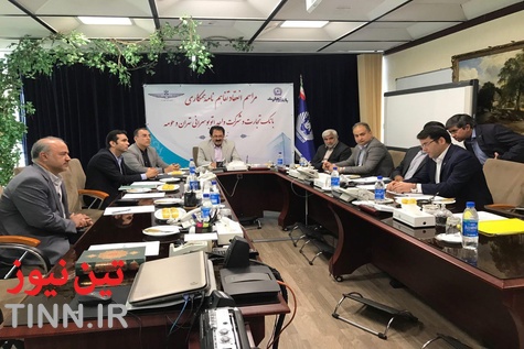 گزارش تصویری امضای تفاهم‌نامه میان اتوبوسرانی و بانک تجارت