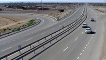 بهره برداری از ۱۸۰ کیلومتر آزادراه تا پایان امسال