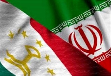 چرا تاجیک‌ها دنبال سردی روابط با مادر خود هستند؟