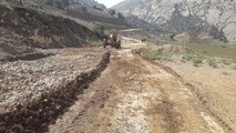 مسطح سازی  ۴۲۴۶ کیلومتر از محورهای روستایی خراسان جنوبی درحال انجام است