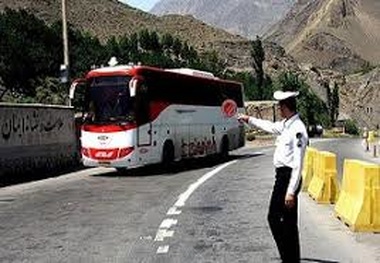 یک دستگاه اتوبوس فاقد مدارک توقیف شد 