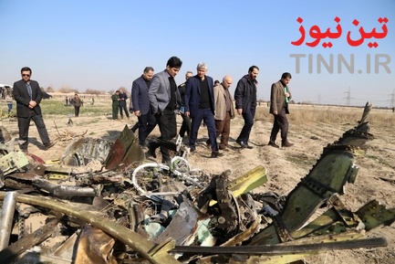 بازدید مدیر فرودگاه امام از محل سقوط هواپیمای مسافربری بویینگ ۷۳۷ متعلق به خطوط هوایی اوکراین