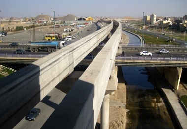 مترو و راه‌آهن قم در یک ایستگاه به هم می‌رسند