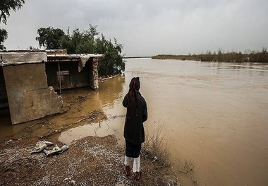 کمک بلاعوض به خانواده های آسیب دیده سیل خوزستان