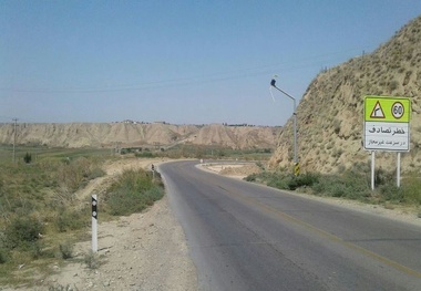 پروژه روشنایی محور روستایی مهدی آباد در شرق گلستان آغاز شد