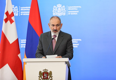 پاشینیان: آماده ارائه مسیر به آذربایجان با شرایط ایران هستیم



