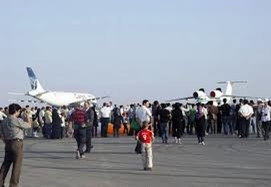 سخنرانی فضانورد روسی در نمایشگاه صنایع هوایی و هوانوردی کیش 
