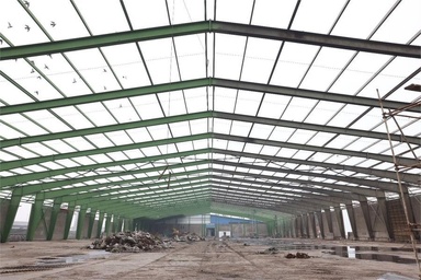 Strategic Warehouses at Imam Khomeini Port Reach 80% Completion in Major Overhaul Project