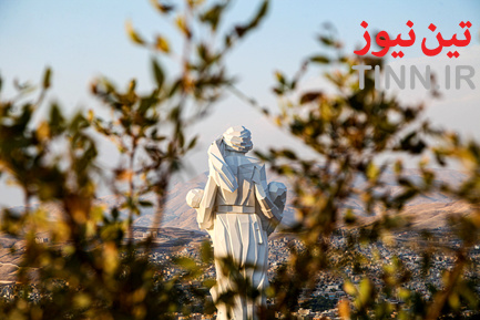 مجسمه مقاومت سنندج (11)