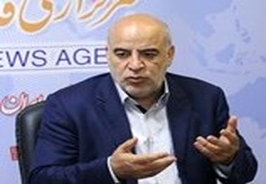 خطر ریزش در میدان امام(ره) همچنان باقی است