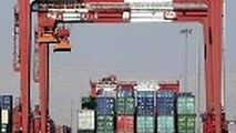 بازدید معاون اقتصادی ستاد مرکزی مبارزه با قاچاق کالا و ارز از بندر شهید رجایی